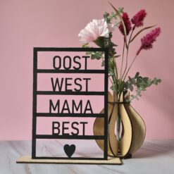 Venster Oost west mama best